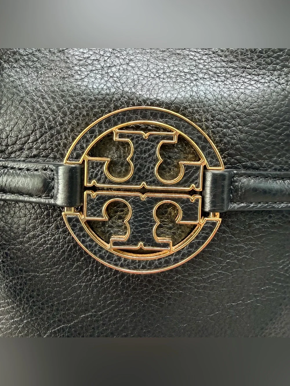 TORY BURCH AMANDA CLASSIC HOBO SATCHEL CROSSBODY HANDBAG BLACK PEBBLED LEATHER
